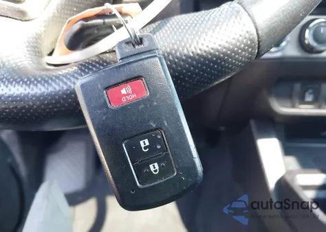 2016 Toyota Tacoma Double Cab/Ltd z USA, uszkodzony, nr VIN 5TFGZ5AN5GX014294